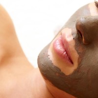 4 receitas caseiras de máscaras faciais para cuidar da pele
